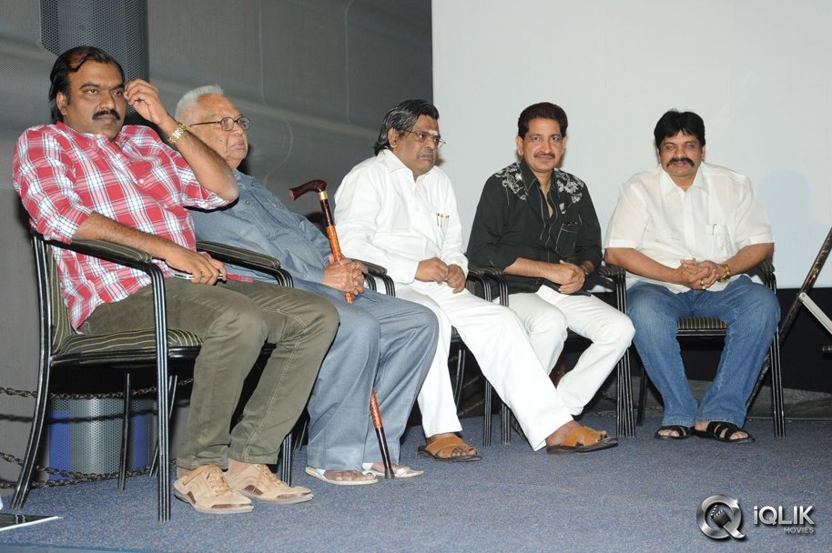 Yamini-Chandrasekhar-Movie-Audio-Launch